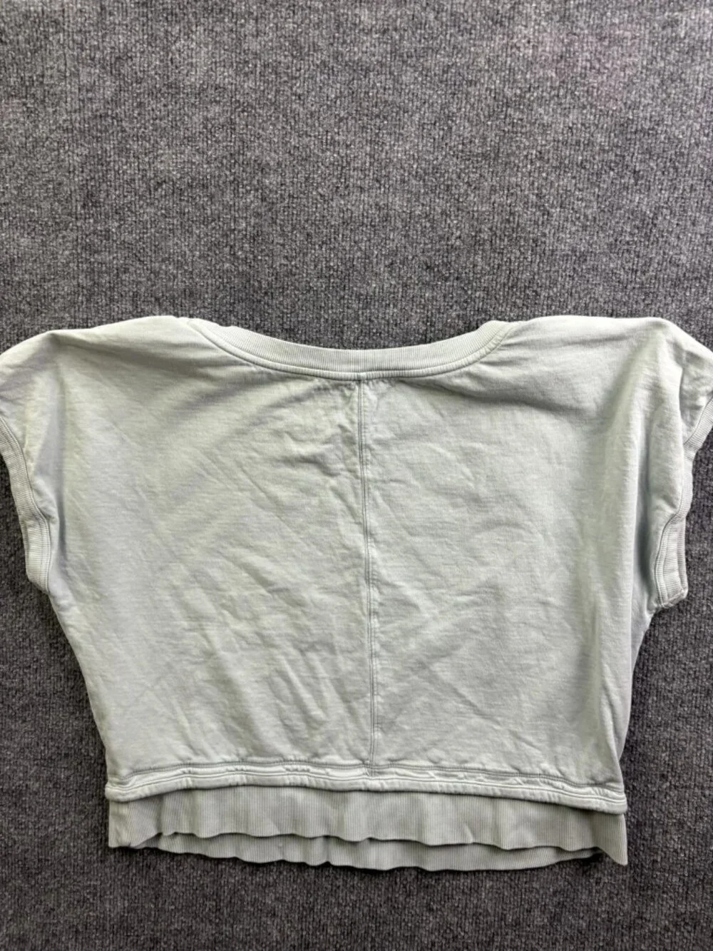 Athleta Shirt Womens Small Green Short Sleeve Cropped Sundown Tee Top Athletic - Picture 7 of 7